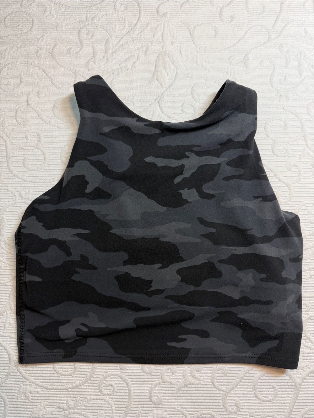 Athleta Camo High-Neck Crop Top - Black/Gray. XS Sports Bra/athletic/activewear